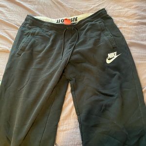 Black nike sweatpants
